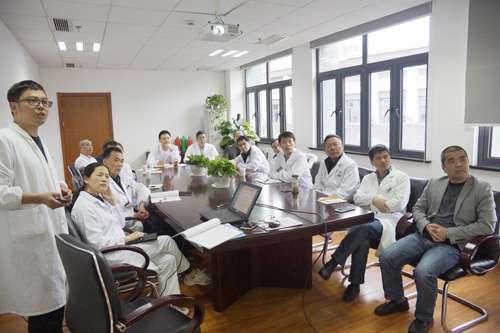 我院外科系统科主任座谈会顺利召开.jpg